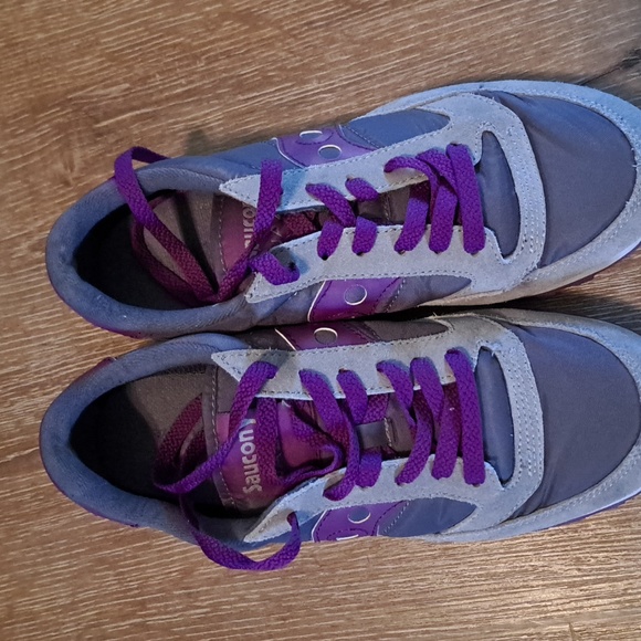 Saucony Grey and Purple Jazz Sneakers - Picture 2 of 7